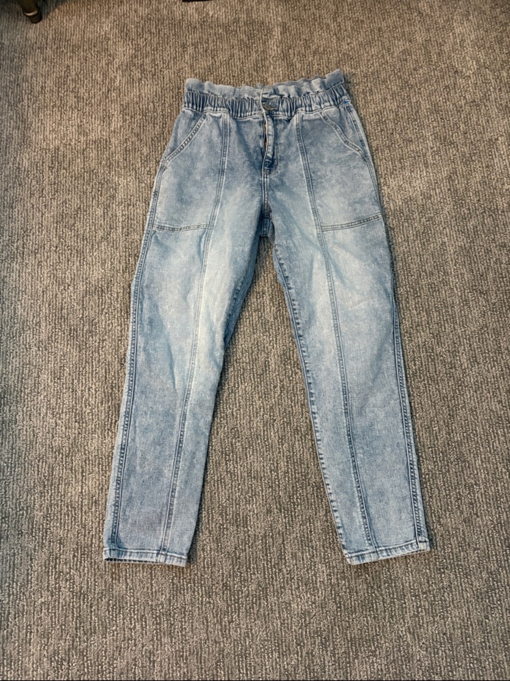 Women's Light Wash Boyfriend Jeans with Paperbag Waist